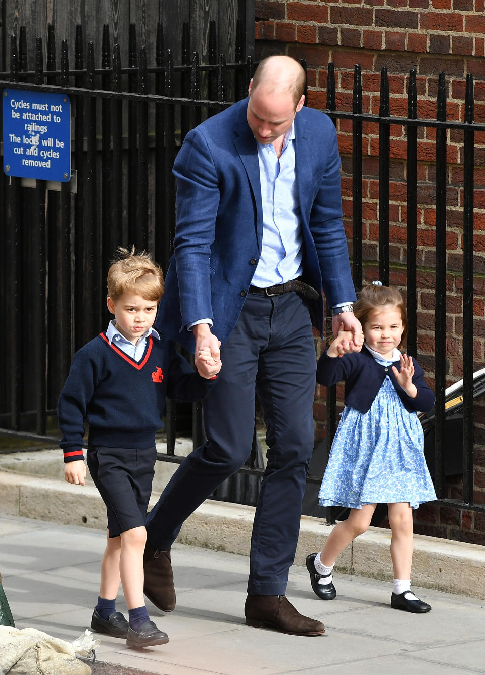 <p>For a trip to visit their little brother at St Mary’s hospital for the first time, Prince George arrived in his school uniform. Princess Charlotte on the other hand caused a fashion stir, as her £43 smock <a rel="nofollow noopener" href="https://littlealicelondon.com/products/periwinkle?variant=40049733268" target="_blank" data-ylk="slk:dress;elm:context_link;itc:0;sec:content-canvas" class="link ">dress</a> by Little Alice London soon sold out. <em>[Photo: Getty]</em> </p>