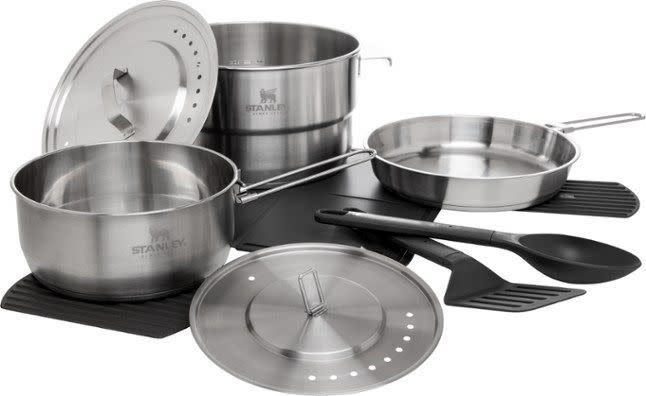 3) Even-Heat Camp Pro Cookset