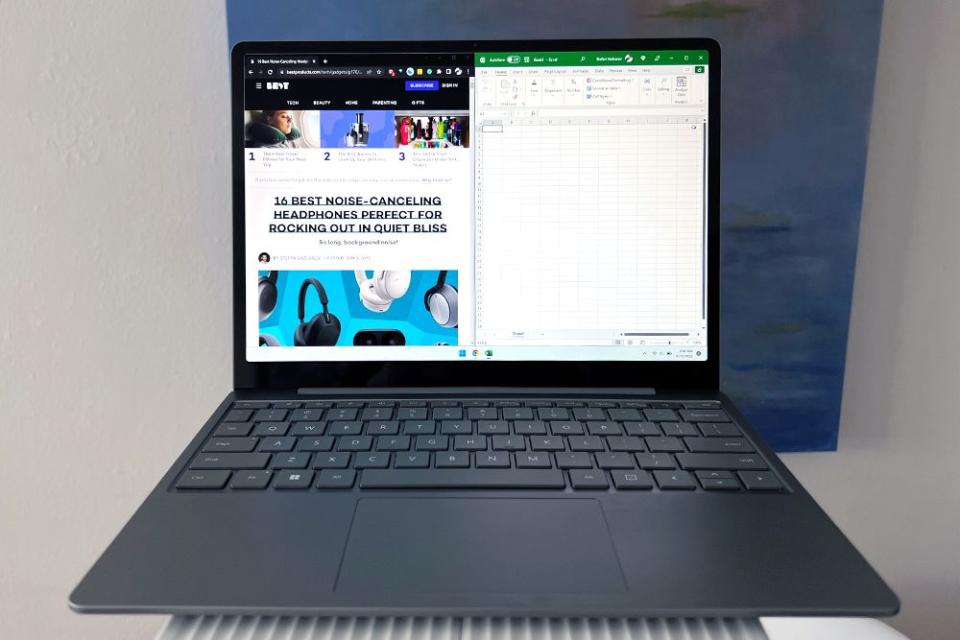 microsoft surface laptop go 2