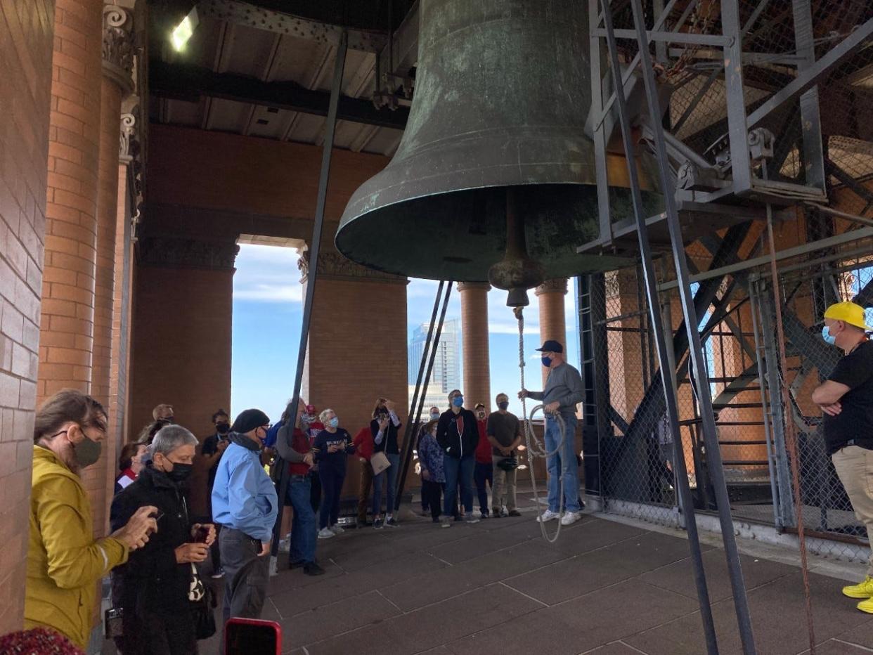 A group takes a tour of city hall during Doors Open Milwaukee 2021.