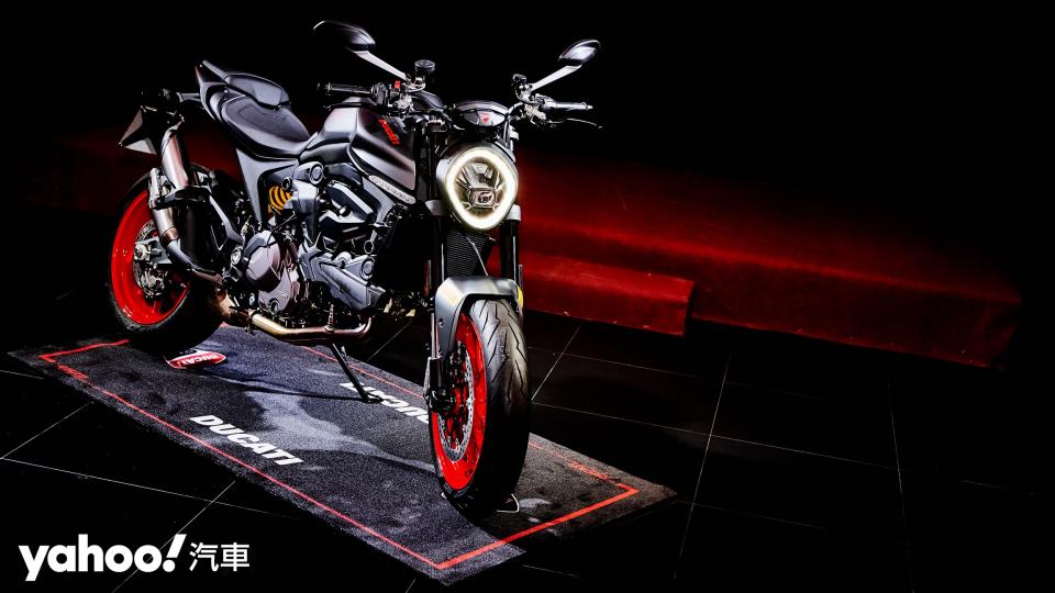 2022 Ducati Monster全新上陣！大改款親民獸更好上手！