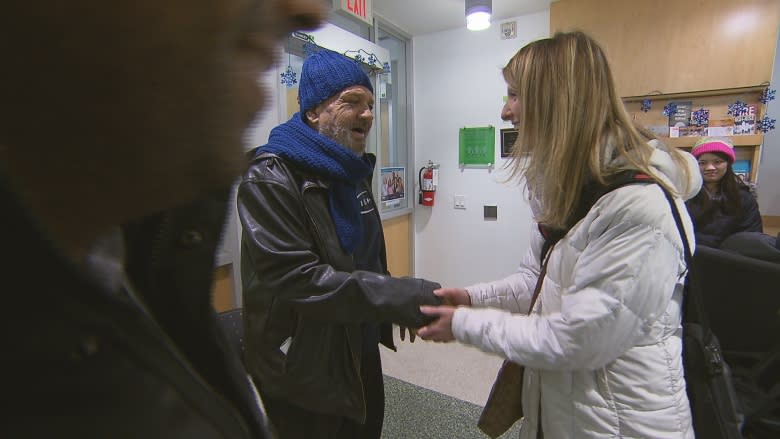 Doctor hits the road to deliver palliative care to Toronto's homeless