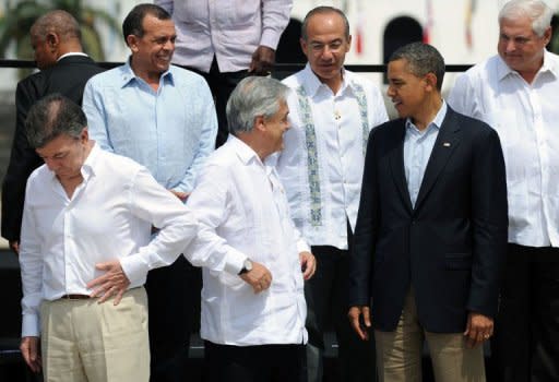 (L to R) Colombia's President Juan Manuel Santos, Honduras' President Porfirio Lobo, Chile's President Sebastian Pinera, Mexico's President Felipe Calderon, US President Barack Obama and Panama's President Ricardo Martinelli during the VI Summit of the Americas' in Cartagena de Indias, Colombia, on April 15, 2012