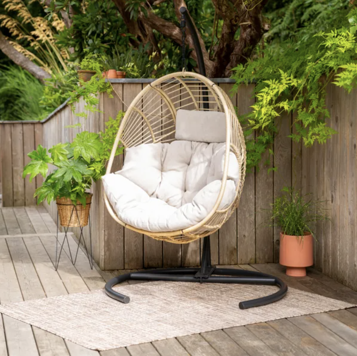 Choose between black, or a natural rattan finish to match your garden aesthetic. (Dunelm)