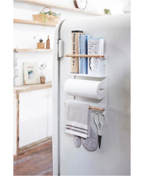 9) Tosca Magnetic Kitchen Organization Rack