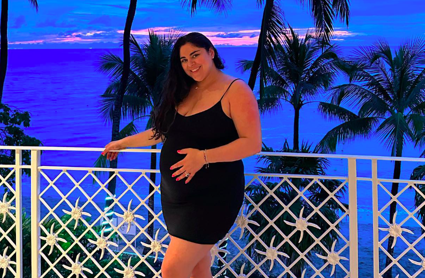 Roxy Earle shares shows off baby bump in stunning photo paired with body-positive message about her self-love journey via Instagram/ @luxuriousroxy