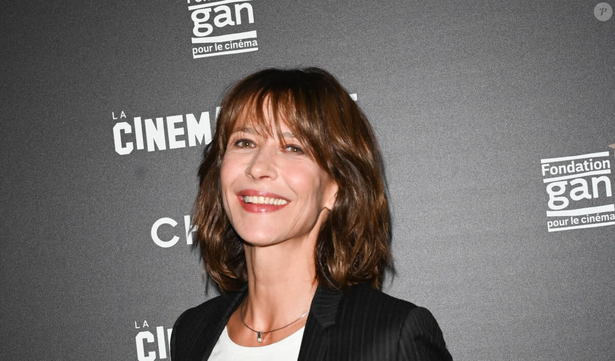 <p>Sophie Marceau s'apprête à sortir un livre commencé il y a 27 ans. </p>
<p>Sophie Marceau au photocall de l'avant-première du film "Une femme de notre temps" à la cinémathèque française à Paris, France. © Coadic Guirec/Bestimage <br /><br /></p> - © BestImage, COADIC GUIREC / BESTIMAGE