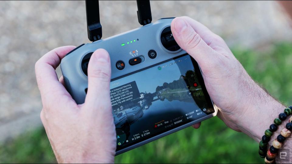 <p>DJI Mini 4 Pro review: The best lightweight drone gains more power and smarts</p>
