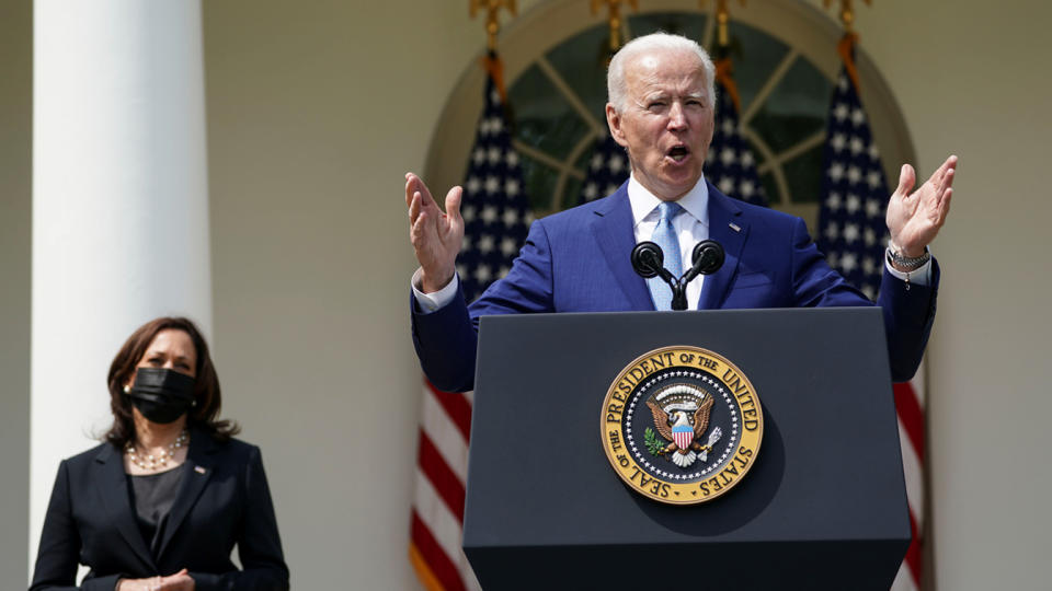 U.S. President Joe Biden is flanked by Vice President Kamala Harris as he announces executive actions on gun violence prevention in the Rose Garden at the White House in Washington, U.S., April 8, 2021. (Kevin Lamarque/Reuters)