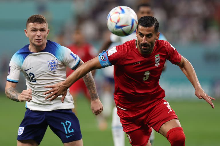 El capitán de Irán, Ehsan Hajsafi, criticó a su gobierno en la previa del partido con Inglaterra