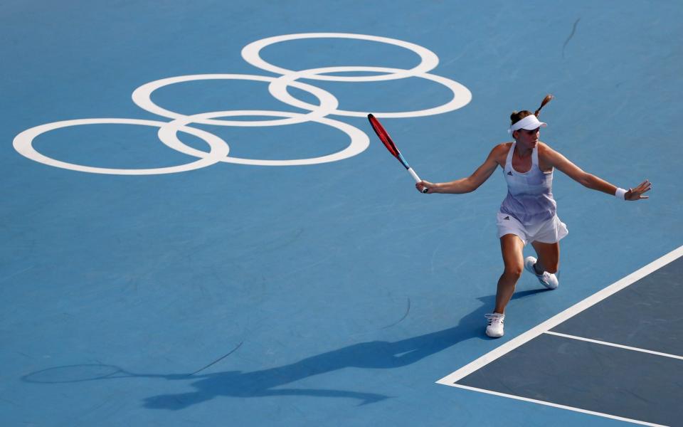 Tokyo 2020 Olympics - Tennis - Women's Singles - Semifinal - Ariake Tennis Park - Tokyo, Japan - July 29, 2021 Elena Rybakina of Kazakhstan in action during her semifinal match against Belinda Bencic of Switzerland - REUTERS/EDGAR SU 