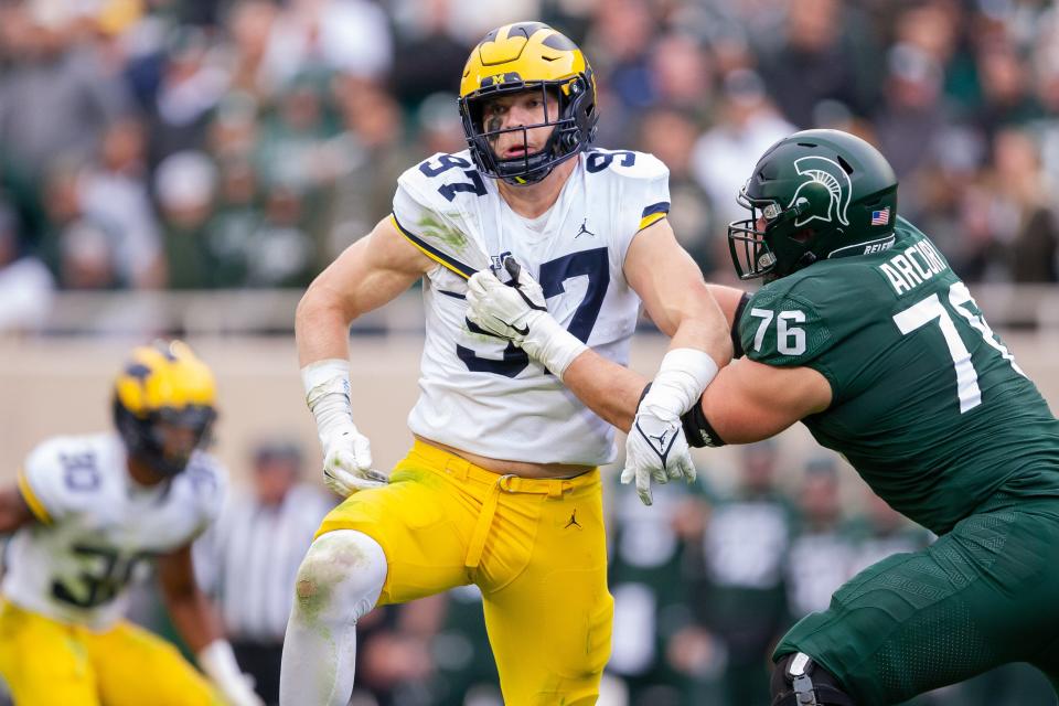 Michigan defensive end Aidan Hutchinson has 10 sacks this season and is projected as a possible first overall selection in next year's NFL Draft.