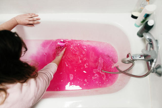 can you use bath bombs in a whirlpool tub