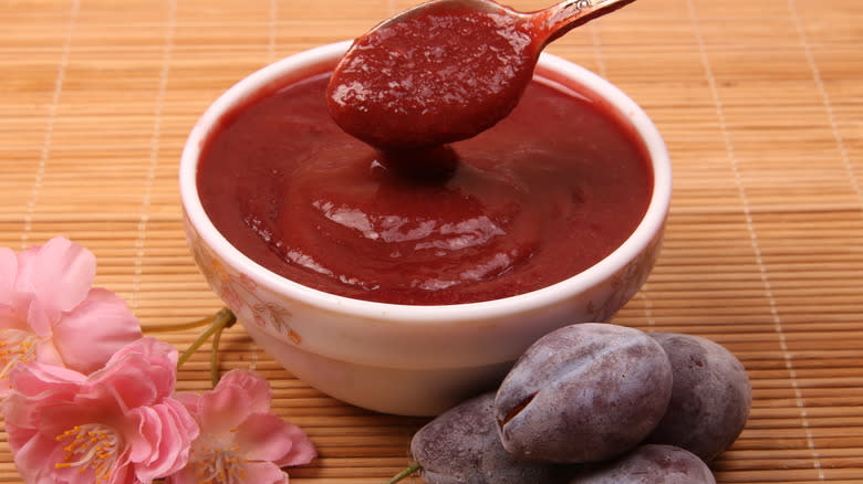 Plum sauce in bowl