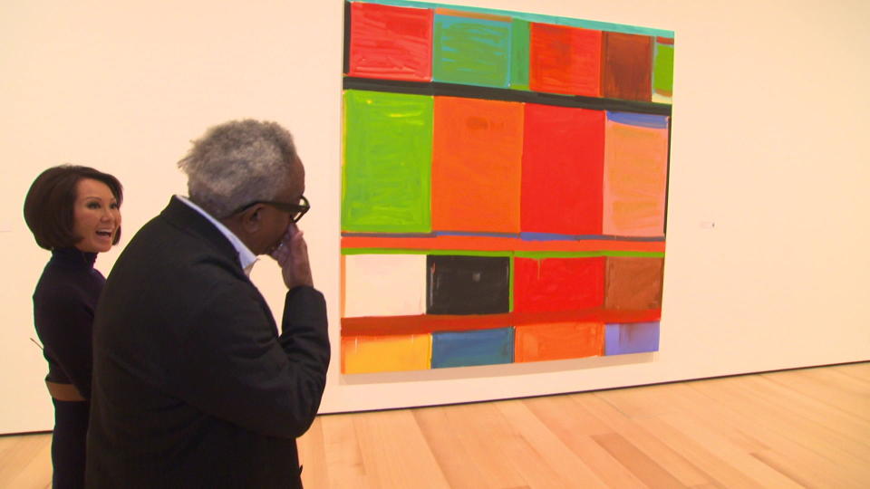 Correspondent Alina Cho with Stanley Whitney, visiting the first retrospective of the artist's work, at the Buffalo AKG Art Museum in Buffalo, N.Y. / Credit: CBS News