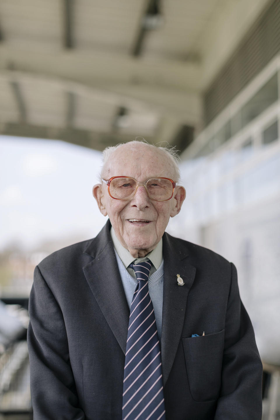 Bill Kirby, 98, has been supporting Dulwich Hamlet since 1932. (Photo: Orlando Gili)