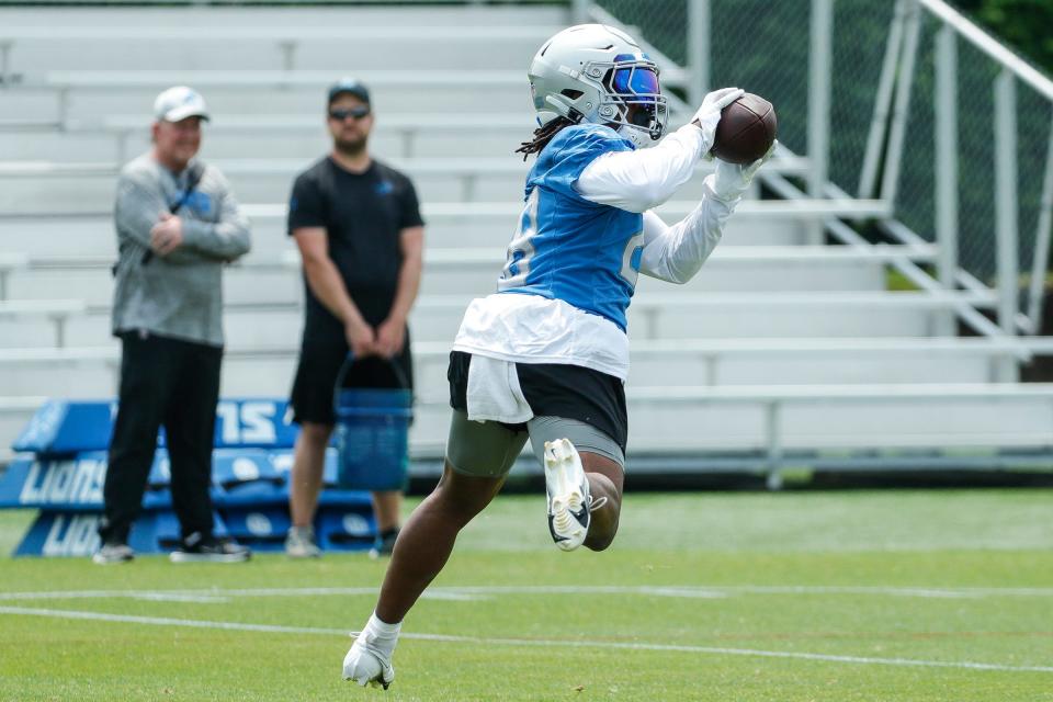 Running back Jermar Jefferson catches a pass during mini camp at Detroit Lions Headquarters and Training Facility in Allen Park on Tuesday, June 6, 2023.