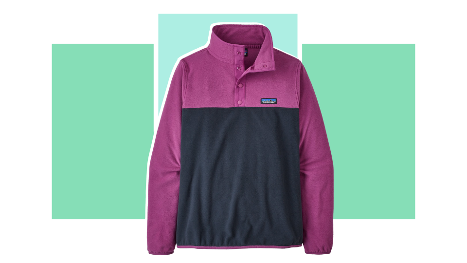 Keep it classic with the Micro D Snap-T fleece, made of 100% recycled polyester.