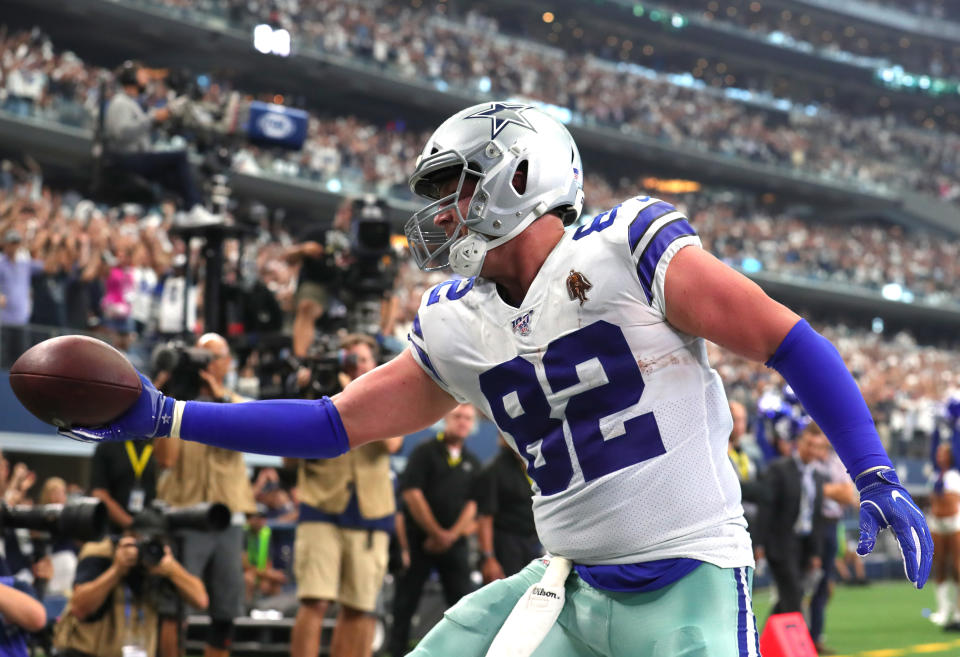 So far so good in Jason Witten's return to the Cowboys from the Monday Night Football booth. (Getty)