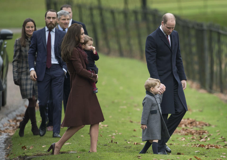 <p>James tiene 32 años y es el hermano pequeño de Pippa y Kate Middleton, de 35 y 37 años, respectivamente. (Foto: Samir Hussein / Getty Images). </p>