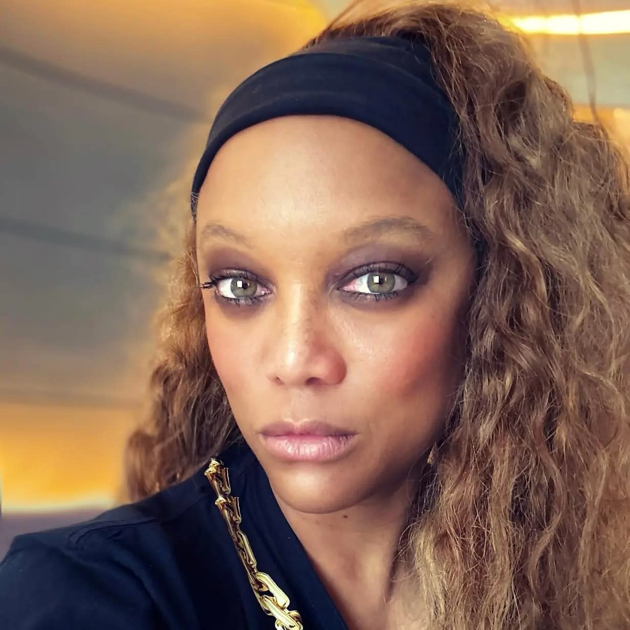  Tyra Banks turns 50. 