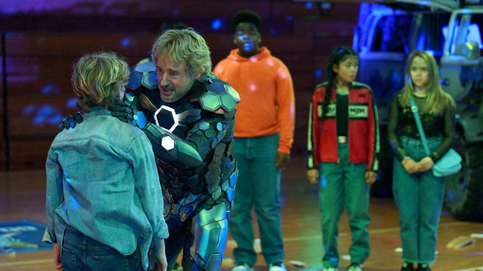 Owen Wilson takes on a superhero role in family action movie Secret Headquarters. (Paramount)