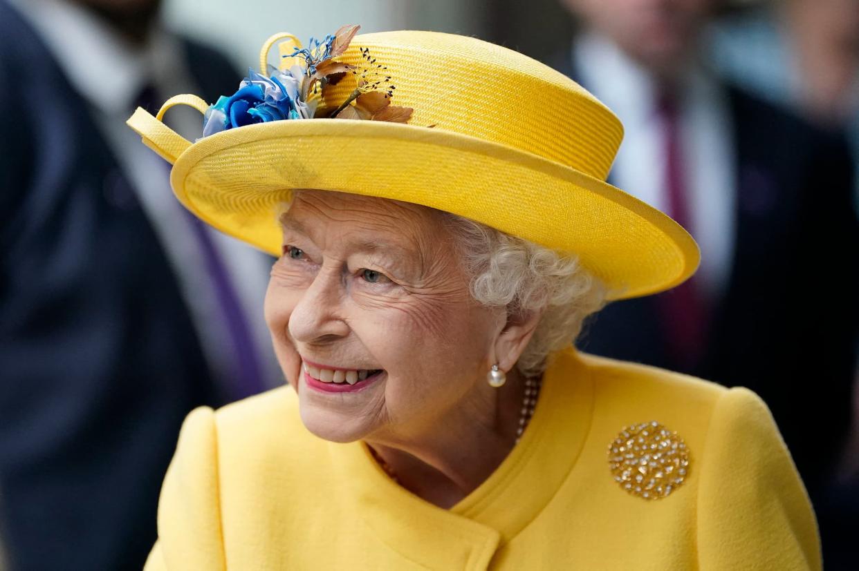 La reine Elizabeth à la gare de Paddington le 17 mai 2022. - Andrew Matthews - POOL - AFP