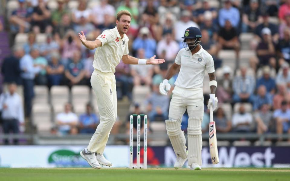 Stuart Broad appealing - GETTY