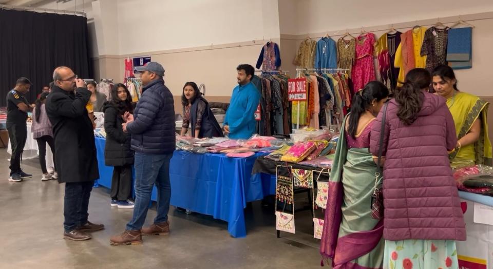 One side of the hall was dedicated to booths selling Tamil clothing and accessories