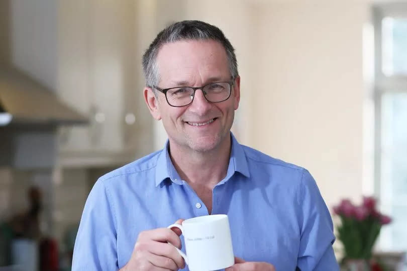 Mandatory Credit: Photo by John Lawrence/REX/Shutterstock (14530978p)
Dr Michael Mosley photographed in the kitchen of his home in Beaconsfield, Buckinghamshire.
Michael Mosley at his home, Beaconsfield, Buckinghamshire, UK - 09 Jan 2019