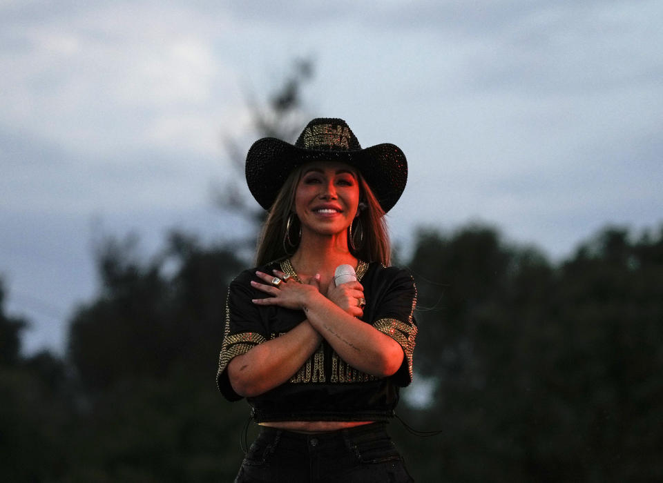 ARCHIVO - Chiquis durante su concierto en el festival Arre en la Ciudad de México el 9 de septiembre de 2023. Chiquis lanzó su canción "Diamante" el 28 de marzo de 2024. (Foto AP/Fernando Llano, archivo)