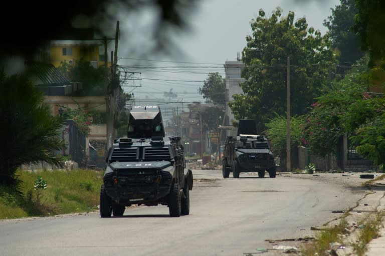 Police tanks patrol the area near the National Palace in Port-au-Prince, Haiti, on June 28, 2024 (Clarens SIFFROY)