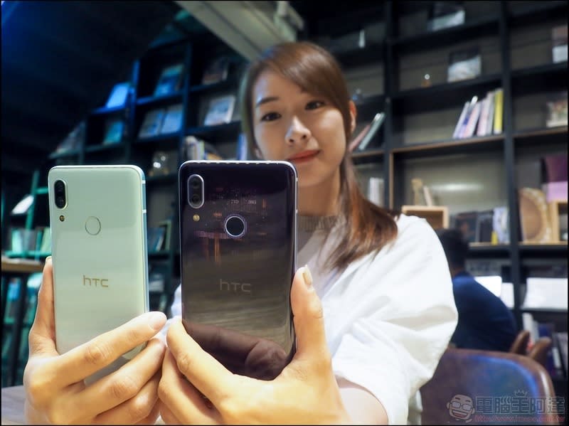 HTC U19e時尚雙色美型美拍 自動Ai懶人拍照沒煩惱