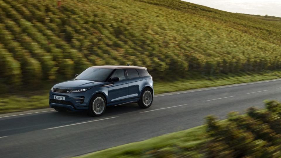 2024 range rover evoque phev