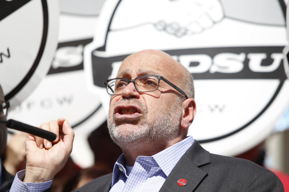 MANHATTAN, NEW YORK CITY, NEW YORK, UNITED STATES - 2016/03/09: Stuart Appelbaum, president of the Retail Workers Department Store Union speaks out. NYC mayor Bill de Blasio highlighted a rally on the city hall steps featuring union and AARP members to urge the city council pass his affordable housing initiative. (Photo by Andy Katz/Pacific Press/LightRocket via Getty Images)