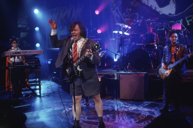 Andrew Schwartz/Paramount/Scott Rudin Prods/Mfp/New Century/Sor Prods/Kobal/Shutterstock <em>School of Rock</em> (2003)