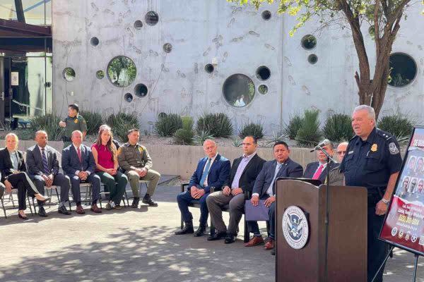 Autoridades de EE. UU. y México anuncian iniciativa conjunta para capturar objetivos criminales en la frontera