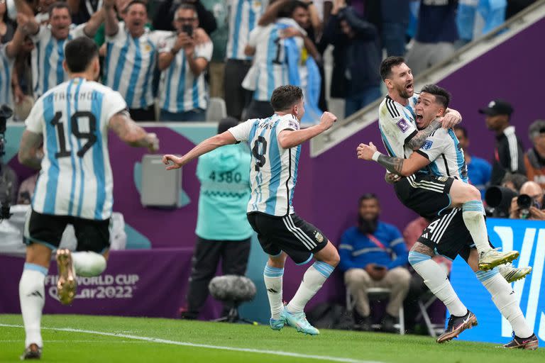 Argentina vs México, estadio Lusail de Doha, Qatar
Enzo Fernández celebra su gol