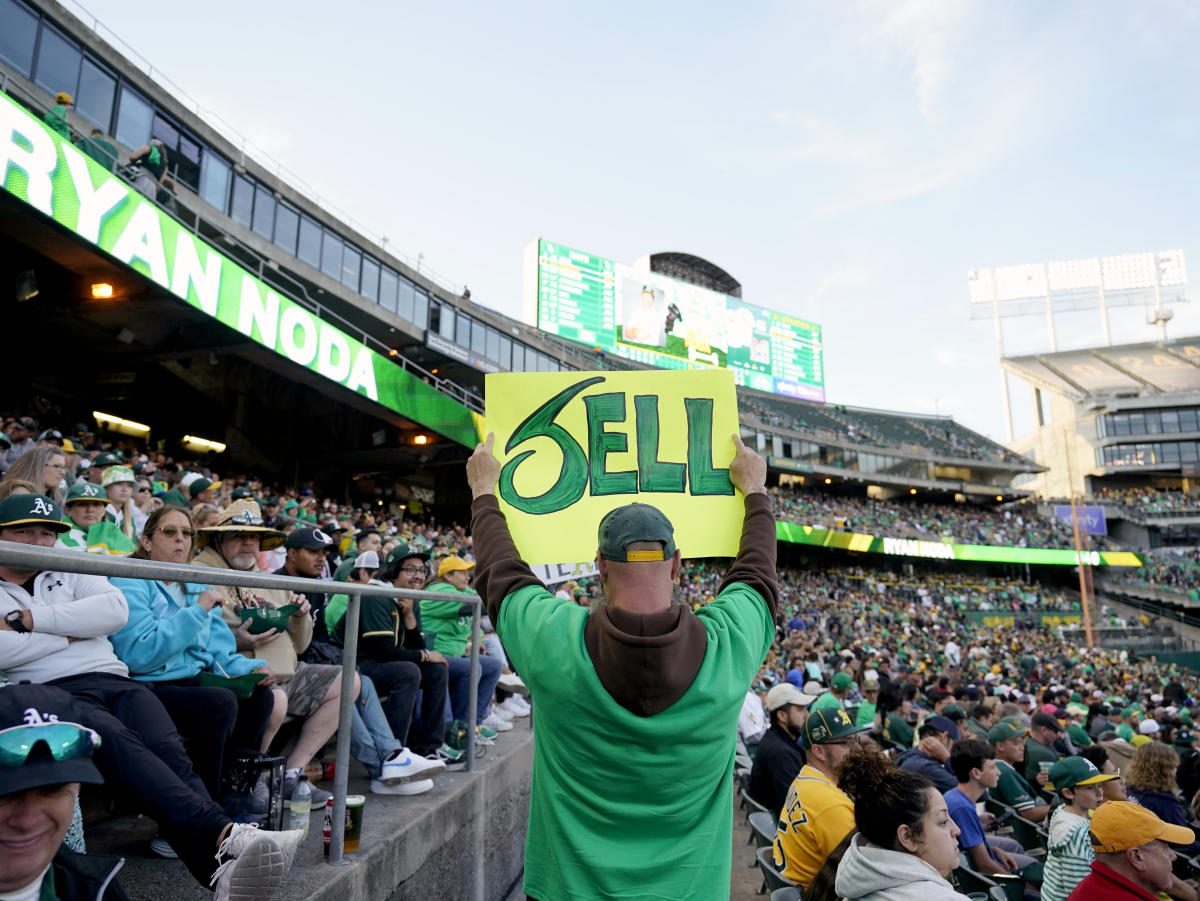 A's top Rays for 7th straight win as season-high crowd urges ownership to ' sell the team' in 'reverse boycott