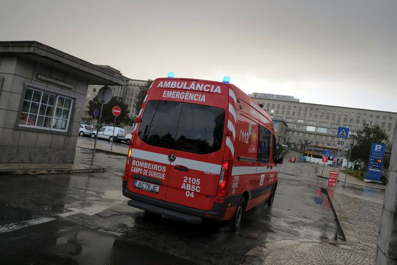 Ambulance arrives at Santa Maria Hospital in Lisbon