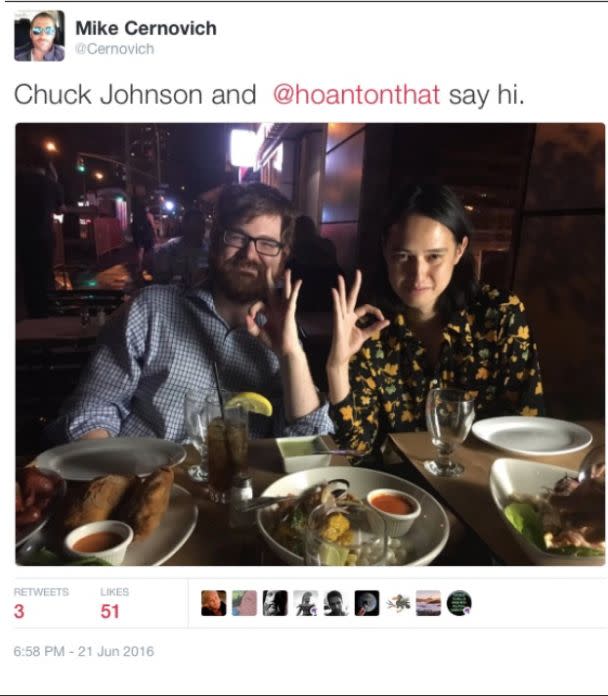 Chuck Johnson and Hoan Ton-That flash the &ldquo;OK&rdquo; sign over a meal in 2016. (Photo: )