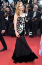 <p>Jury member <a rel="nofollow" href="https://www.yahoo.com/movies/tagged/jessica-chastain" data-ylk="slk:Jessica Chastain;elm:context_link;itc:0;sec:content-canvas" class="link ">Jessica Chastain</a> at the <em>Ismael’s Ghosts</em> (<em>Les Fantomes d’Ismael</em>) screening and Opening Gala at the <a rel="nofollow" href="https://www.yahoo.com/movies/tagged/cannes-film-festival" data-ylk="slk:Cannes Film Festival;elm:context_link;itc:0;sec:content-canvas" class="link ">Cannes Film Festival</a> on May 17, 2017 (Photo: Pascal Le Segretain/Getty Images) </p>