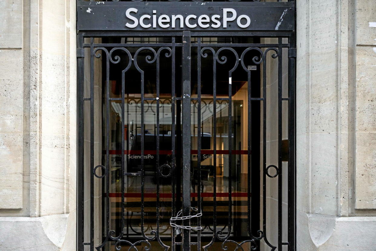 Les portes de Sciences Po sont cadenassées.  - Credit:Mael Garnier/SIPA / SIPA / Mael Garnier/SIPA