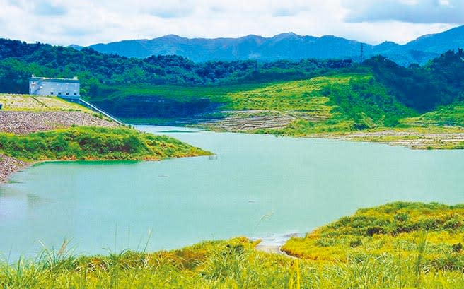 雲林縣湖山水庫挹注水源，有效減緩地層下陷，確保高鐵行駛安全。（本報資料照片）