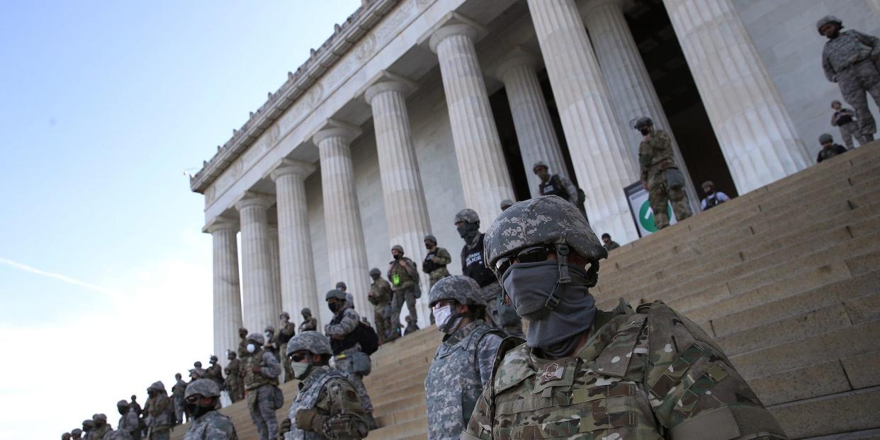 lincoln memorial national guard troops trump george floyd protests