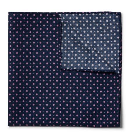 <a href="http://www.clubmonaco.com/product/index.jsp?productId=28467916&prodFindSrc=search" target="_blank">Dot & Diamond Pocketsquare</a>, $39