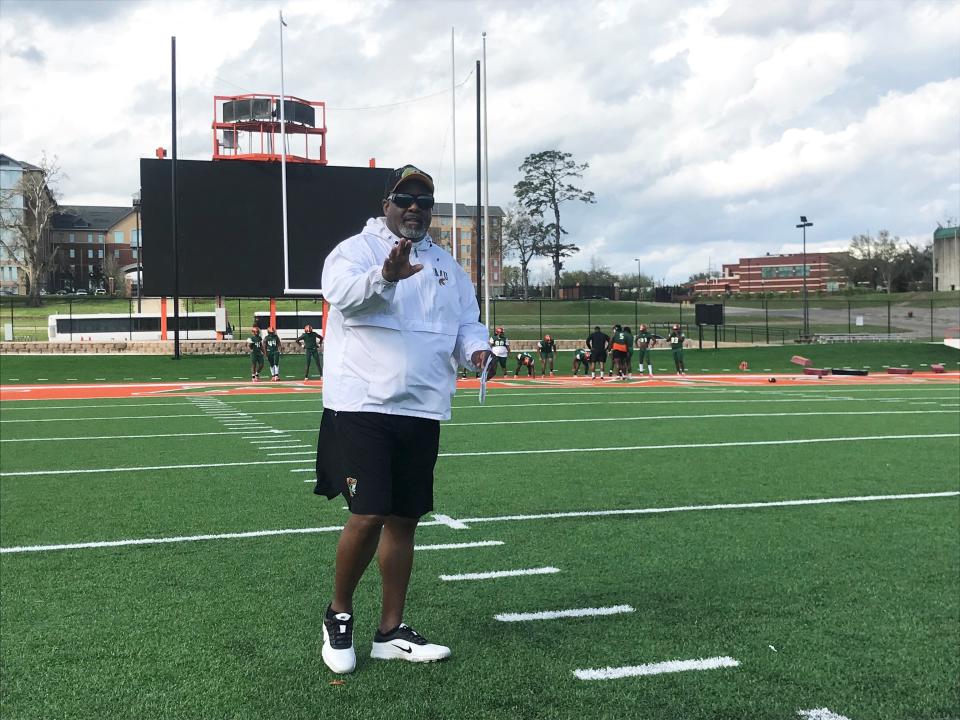 FAMU assistant coach Billy Rolle works with the defensive backs at spring practice on Sunday, March 3, 2019.