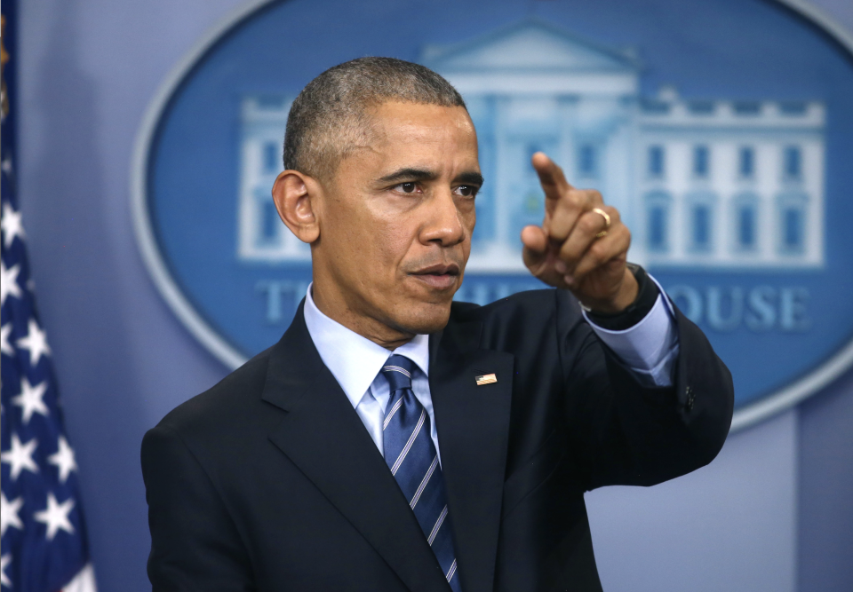 U.S. President Barack Obama gestures in Washington D.C., on December 16, 2016. (Photo: REUTERS/Carlos Barria)