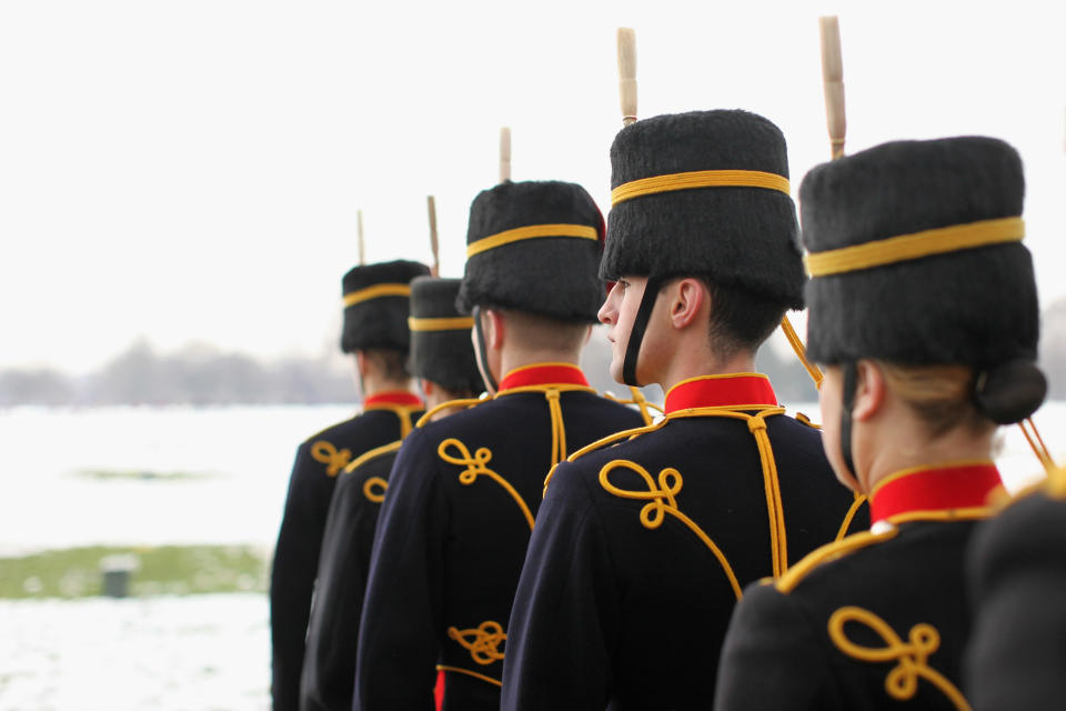 LONDON, ENGLAND - FEBRUARY 06: Members of the King's Troop Royal Horse Artillery prepare to fire a 41 gun salute in Hyde Park to mark the 60 anniversary of the accession of Her Majesty Queen Elizabeth II on February 6, 2012 in London, England. The 41 gun salute also signifies the official start to the celebrations for the Queen's Diamond Jubilee and comes after the King's Troop left their barracks in St John's Wood for the final time. The King's Troop Royal Horse Artillery will relocate from their North London barracks, where they have been based since their formation by King George VI in 1947, to a purpose-built equestrian site in Woolwich. (Photo by Oli Scarff/Getty Images)