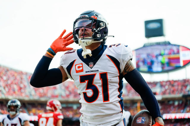 Denver Broncos: Justin Simmons continues climbing all-time INT list